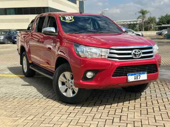 TOYOTA HILUX 2.8 SRV 4X4 CD 16V DIESEL 4P AUTOMÁTICO TOYOTA HILUX 2.8 SRV 4X4 CD 16V DIESEL 4P AUTOMÁTICO