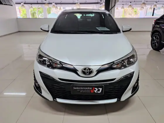 TOYOTA YARIS 1.5 16V FLEX XLS CONNECT MULTIDRIVE TOYOTA YARIS 1.5 16V FLEX XLS CONNECT MULTIDRIVE