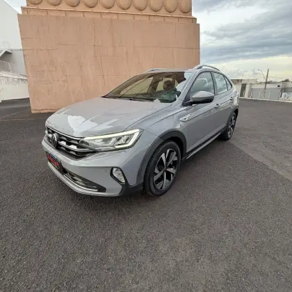 VOLKSWAGEN NIVUS 1.0 200 TSI TOTAL FLEX HIGHLINE AUTOMÁTICO VOLKSWAGEN NIVUS 1.0 200 TSI TOTAL FLEX HIGHLINE AUTOMÁTICO