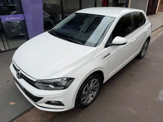 VOLKSWAGEN POLO 1.0 200 TSI HIGHLINE AUTOMÁTICO