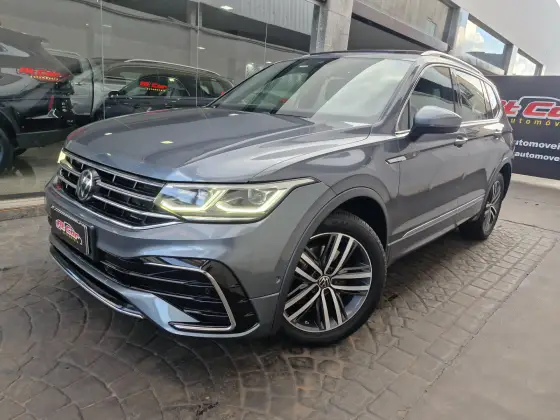 VOLKSWAGEN TIGUAN 2.0 300 TSI GASOLINA ALLSPACE R-LINE AUTOMÁTICO