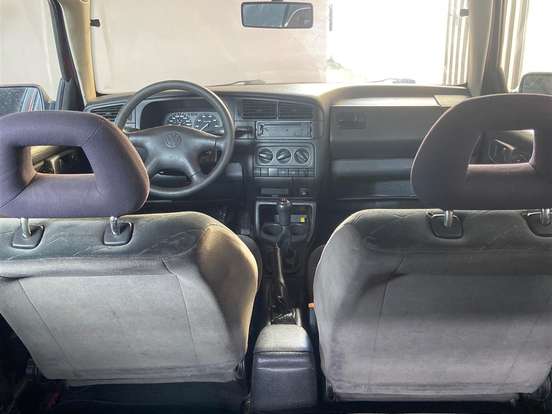 VOLKSWAGEN-GOLF-2.0 MI GLX 8V GASOLINA 4P MANUAL VOLKSWAGEN-GOLF-1997