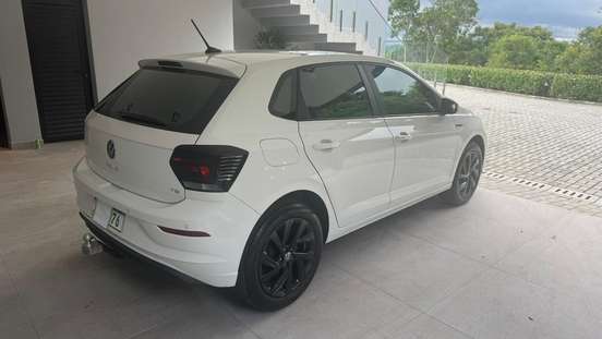 VOLKSWAGEN-POLO-1.0 170 TSI HIGHLINE AUTOMÁTICO VOLKSWAGEN-POLO-2024