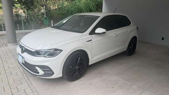 VOLKSWAGEN-POLO-2024