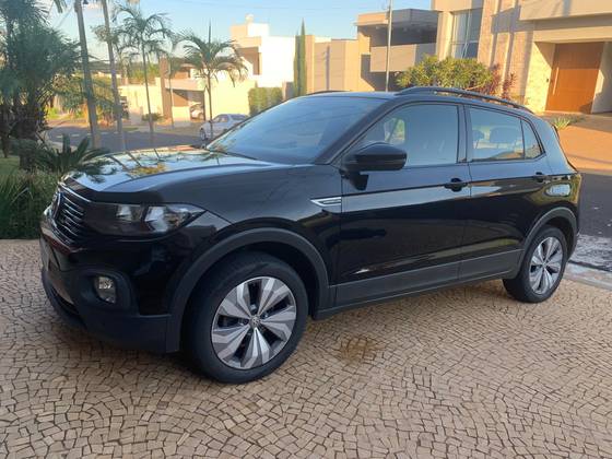 VOLKSWAGEN T-CROSS 1.0 200 TSI TOTAL FLEX COMFORTLINE AUTOMÁTICO