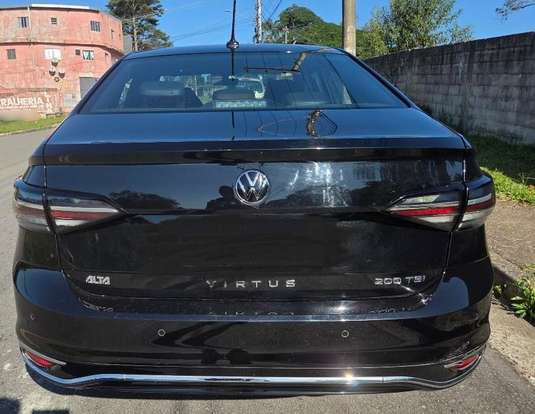 VOLKSWAGEN-VIRTUS-1.0 200 TSI HIGHLINE AUTOMÁTICO VOLKSWAGEN-VIRTUS-2024