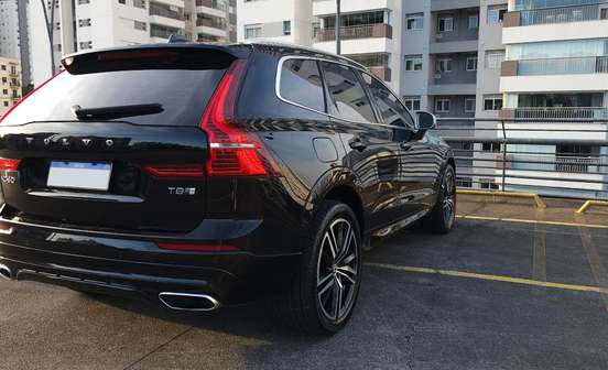 VOLVO-XC60-2.0 T8 HYBRID R-DESIGN AWD GEARTRONIC VOLVO-XC60-2019