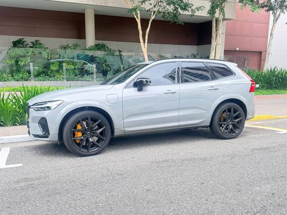 VOLVO XC60 2.0 T8 PHEV POLESTAR ENGINEERED AWD GEARTRONIC