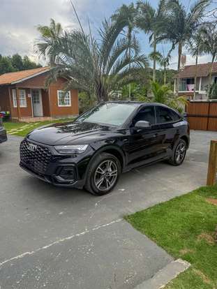 AUDI-Q5-2023
