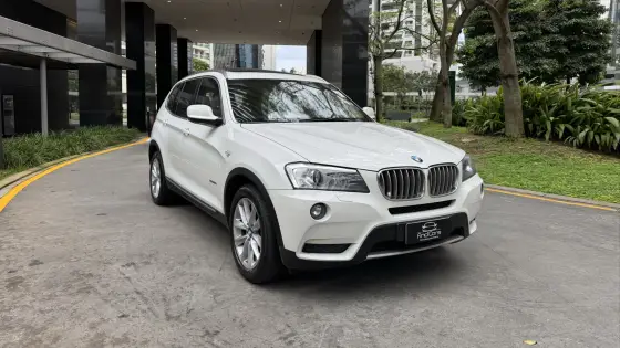 BMW X3 3.0 28I 4X4 24V GASOLINA 4P AUTOMÁTICO BMW X3 3.0 28I 4X4 24V GASOLINA 4P AUTOMÁTICO