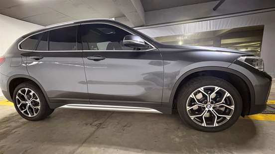 BMW-X1-2021