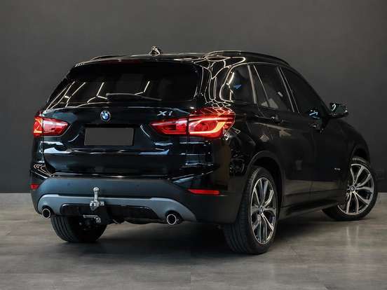 BMW-X1-2.0 16V TURBO GASOLINA XDRIVE25I SPORT 4P AUTOMÁTICO BMW-X1-2015