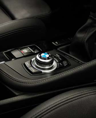 BMW-X1-2015