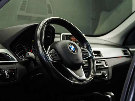 BMW-X1-2.0 16V TURBO GASOLINA XDRIVE25I SPORT 4P AUTOMÁTICO BMW-X1-2015