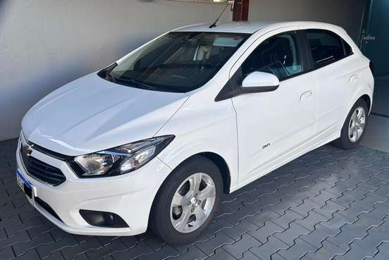 CHEVROLET-ONIX-2019
