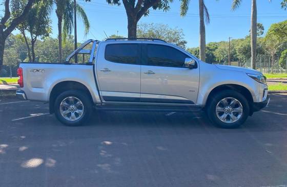 CHEVROLET S10 2.8 16V TURBO DIESEL LTZ CD 4X4 AUTOMÁTICO