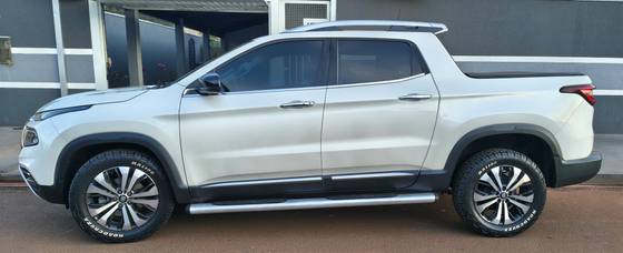FIAT TORO 2025 1.3 TURBO 270 FLEX VOLCANO AT6