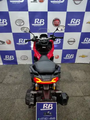 HONDA-ADV-2023