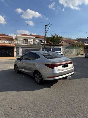 HYUNDAI-HB20S-2024