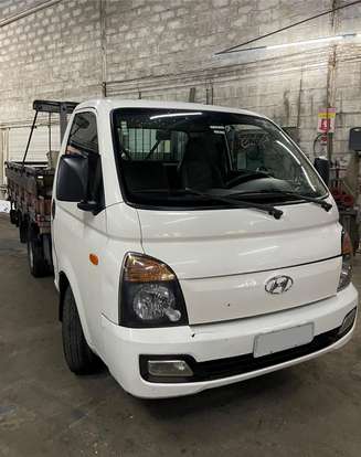 HYUNDAI-HR-2013