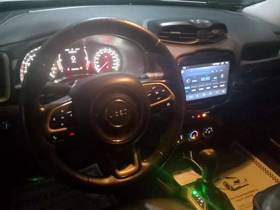 JEEP-RENEGADE-1.8 16V FLEX SPORT 4P AUTOMÁTICO JEEP-RENEGADE-2015