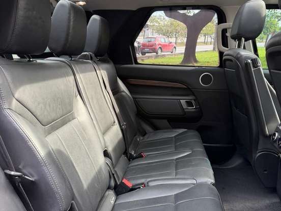 LAND ROVER-DISCOVERY-3.0 V6 TD6 DIESEL HSE 4WD AUTOMÁTICO LAND ROVER-DISCOVERY-2017