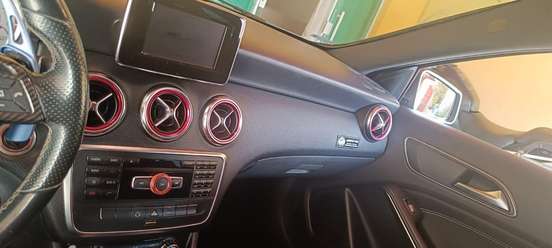 MERCEDES-BENZ-CLASSE A-1.6 200 TURBO URBAN GASOLINA 4P AUTOMATIZADO MERCEDES-BENZ-CLASSE A-2014
