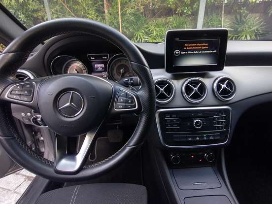 MERCEDES-BENZ-GLA 200-1.6 CGI ADVANCE 16V TURBO FLEX 4P AUTOMÁTICO MERCEDES-BENZ-GLA 200-2016