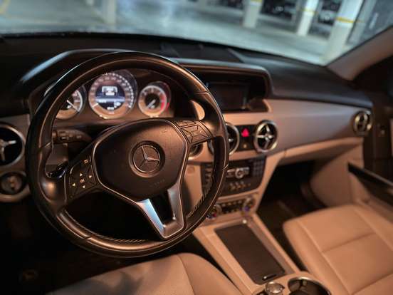 MERCEDES-BENZ-GLK 220-2013