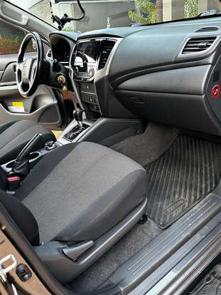MITSUBISHI-L200 TRITON-2023