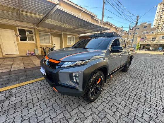 MITSUBISHI L200 TRITON 2.4 16V TURBO DIESEL SPORT SAVANA SERTÔES CD 4P 4X4 AUTOMÁTICO