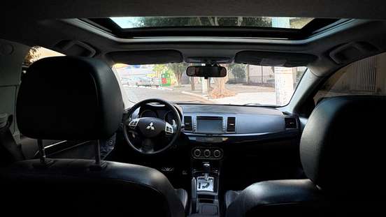 MITSUBISHI-LANCER-2013