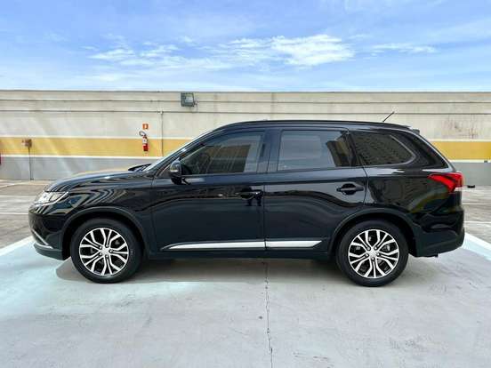 MITSUBISHI-OUTLANDER-2.0 16V GASOLINA 4P AUTOMÁTICO MITSUBISHI-OUTLANDER-2016