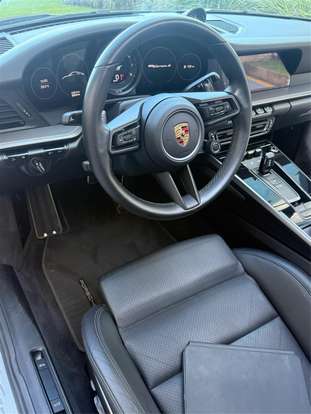 PORSCHE-911-2019