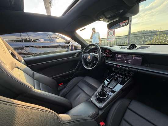 PORSCHE-911-2019