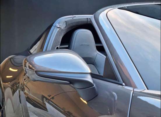 PORSCHE-911-2024