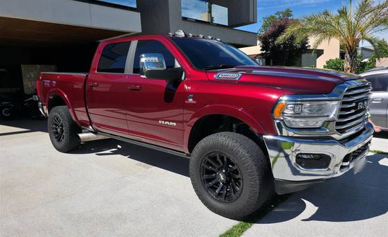 RAM 3500 6.7 I6 TURBO DIESEL LIMITED LONGHORN CD 4X4  AUTOMÁTICO