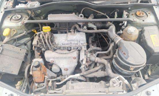 RENAULT-MEGANE-1999