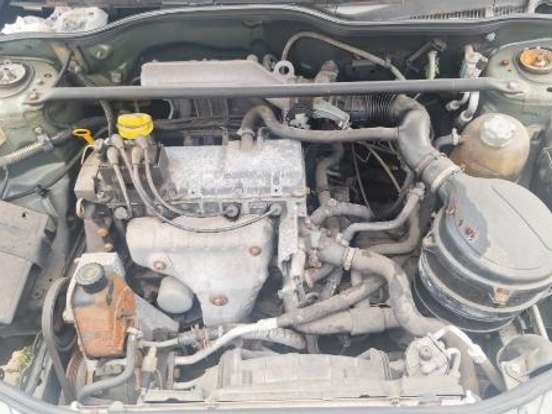 RENAULT-MEGANE-1.6 RN 8V GASOLINA 4P MANUAL RENAULT-MEGANE-1999
