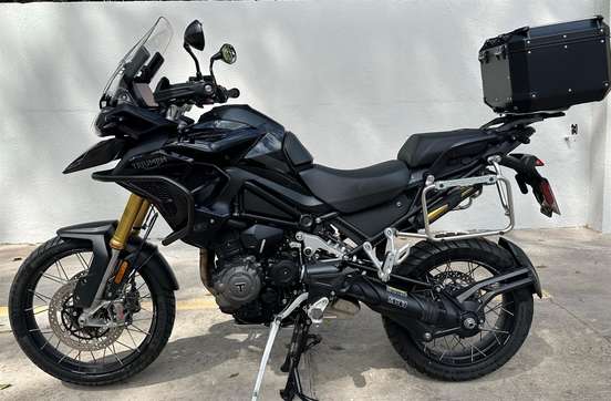 TRIUMPH-TIGER 1200 BLACK EDITION-2024