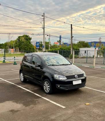 VOLKSWAGEN FOX 1.6 MI HIGHLINE 8V FLEX 4P MANUAL