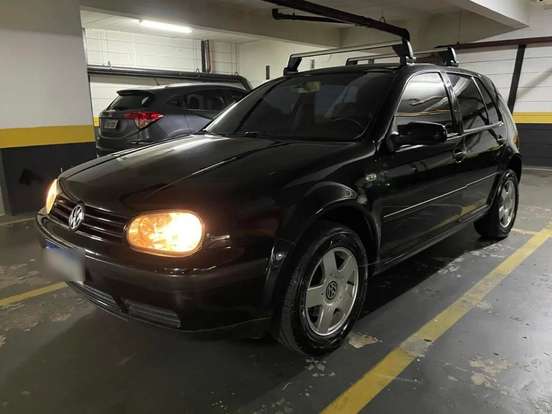 VOLKSWAGEN-GOLF-2.0 MI COMFORTLINE 8V GASOLINA 4P AUTOMÁTICO VOLKSWAGEN-GOLF-2006