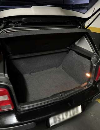 VOLKSWAGEN-GOLF-2006