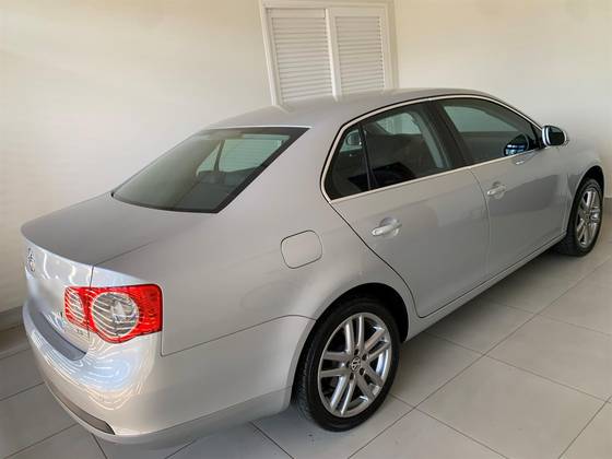 VOLKSWAGEN JETTA 2.5 I 20V 170CV GASOLINA 4P TIPTRONIC