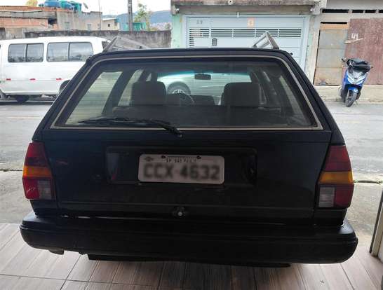 VOLKSWAGEN-QUANTUM-1989