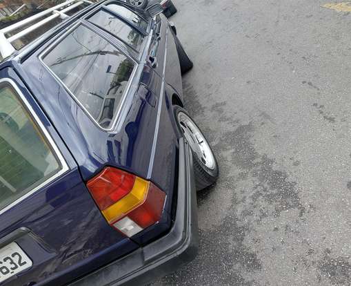 VOLKSWAGEN-QUANTUM-1989