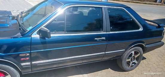 VOLKSWAGEN-SANTANA-1989
