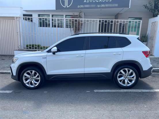 VOLKSWAGEN-TAOS-1.4 250 TSI TOTAL FLEX COMFORTLINE AUTOMÁTICO VOLKSWAGEN-TAOS-2021