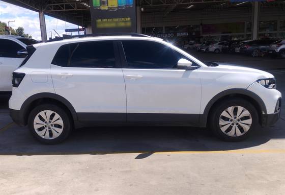 VOLKSWAGEN T-CROSS 1.0 200 TSI TOTAL FLEX SENSE AUTOMÁTICO