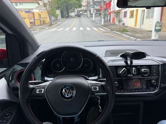 VOLKSWAGEN-UP-1.0 TSI PEPPER 12V FLEX 4P MANUAL VOLKSWAGEN-UP-2017